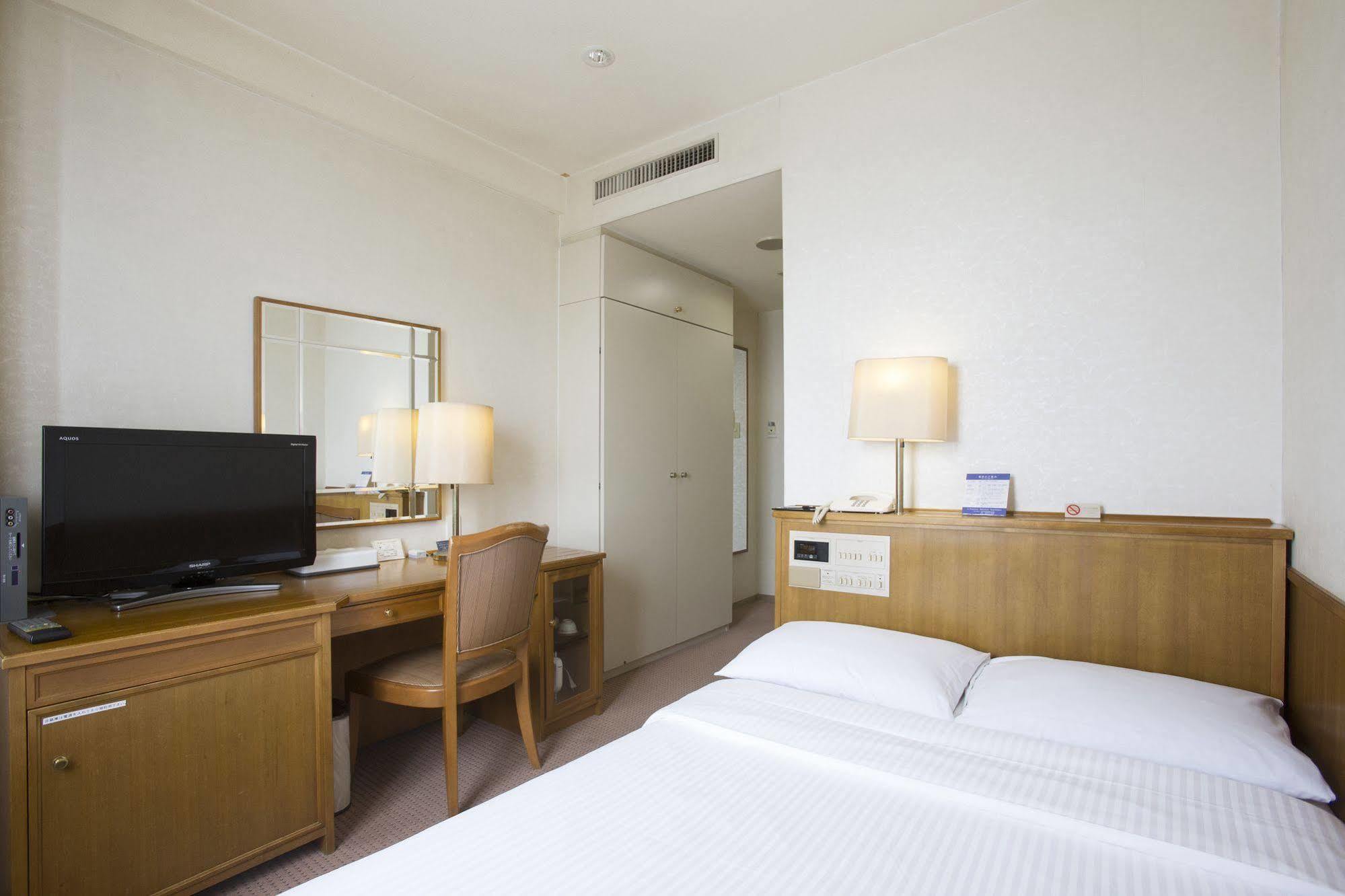Tetoranze Makuhari Inagekaigan Hotel Chiba Extérieur photo